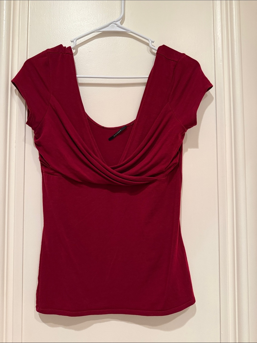 Women's Elie Tahari Draped V-Neck Short Sleeve Top - Burgundy